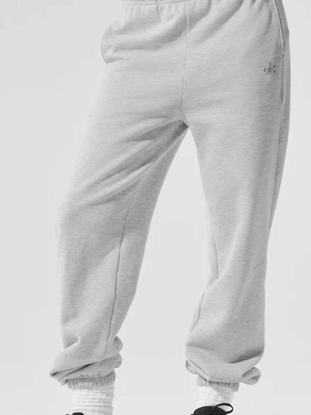 Accolade Sweatpant from Alo yoga-unisex